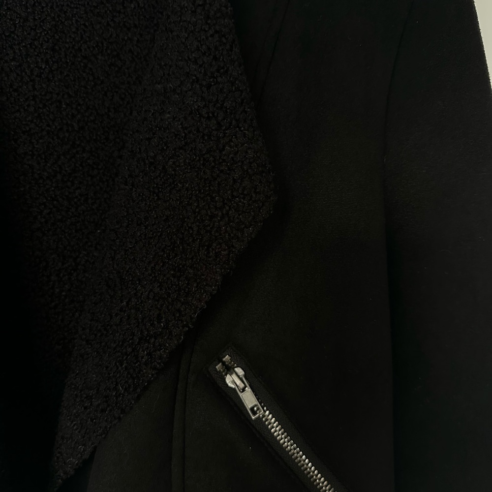 BB Dakota Black Women's Blazer with Zipper Details - Picture 6 of 9